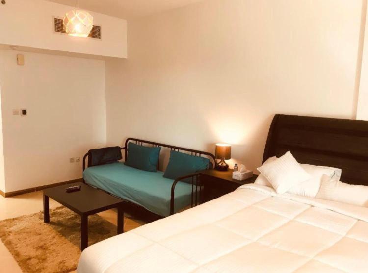 Marina Diamond 2 Apartment Dubai Luaran gambar