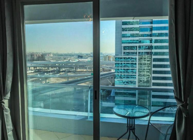 Marina Diamond 2 Apartment Dubai Luaran gambar