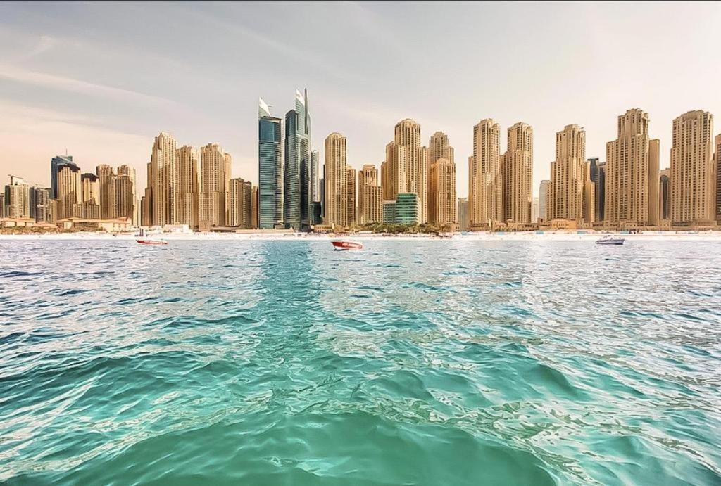 Marina Diamond 2 Apartment Dubai Luaran gambar